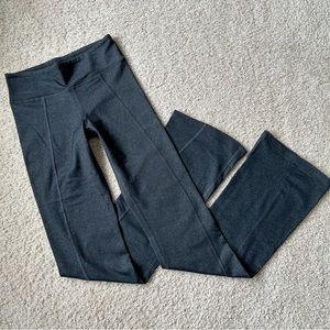 Zobha Stretch Flared Stretch Fitted Athleisure Bottoms Size XS NWOT